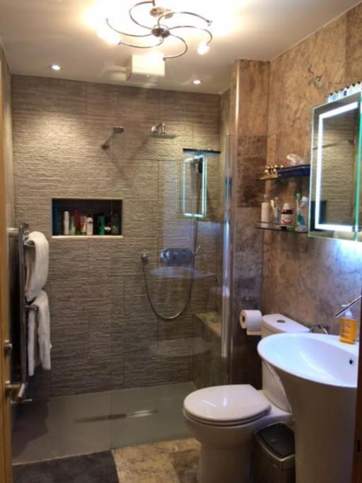 River Road, Littlehampton, Executive Apartment מראה חיצוני תמונה