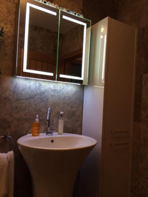 River Road, Littlehampton, Executive Apartment מראה חיצוני תמונה