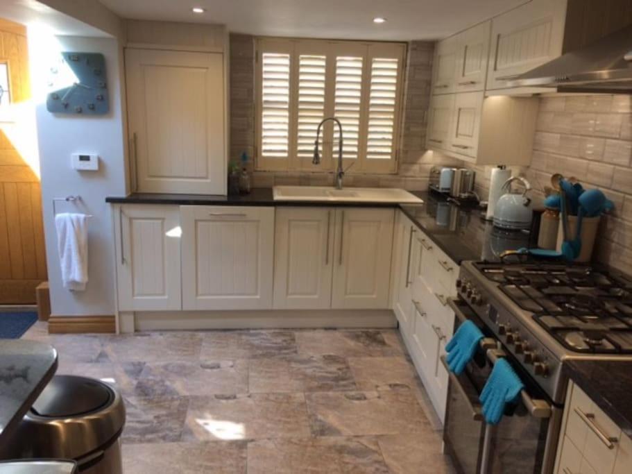 River Road, Littlehampton, Executive Apartment מראה חיצוני תמונה