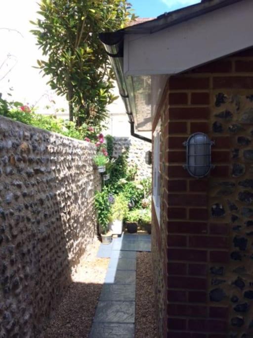 River Road, Littlehampton, Executive Apartment מראה חיצוני תמונה